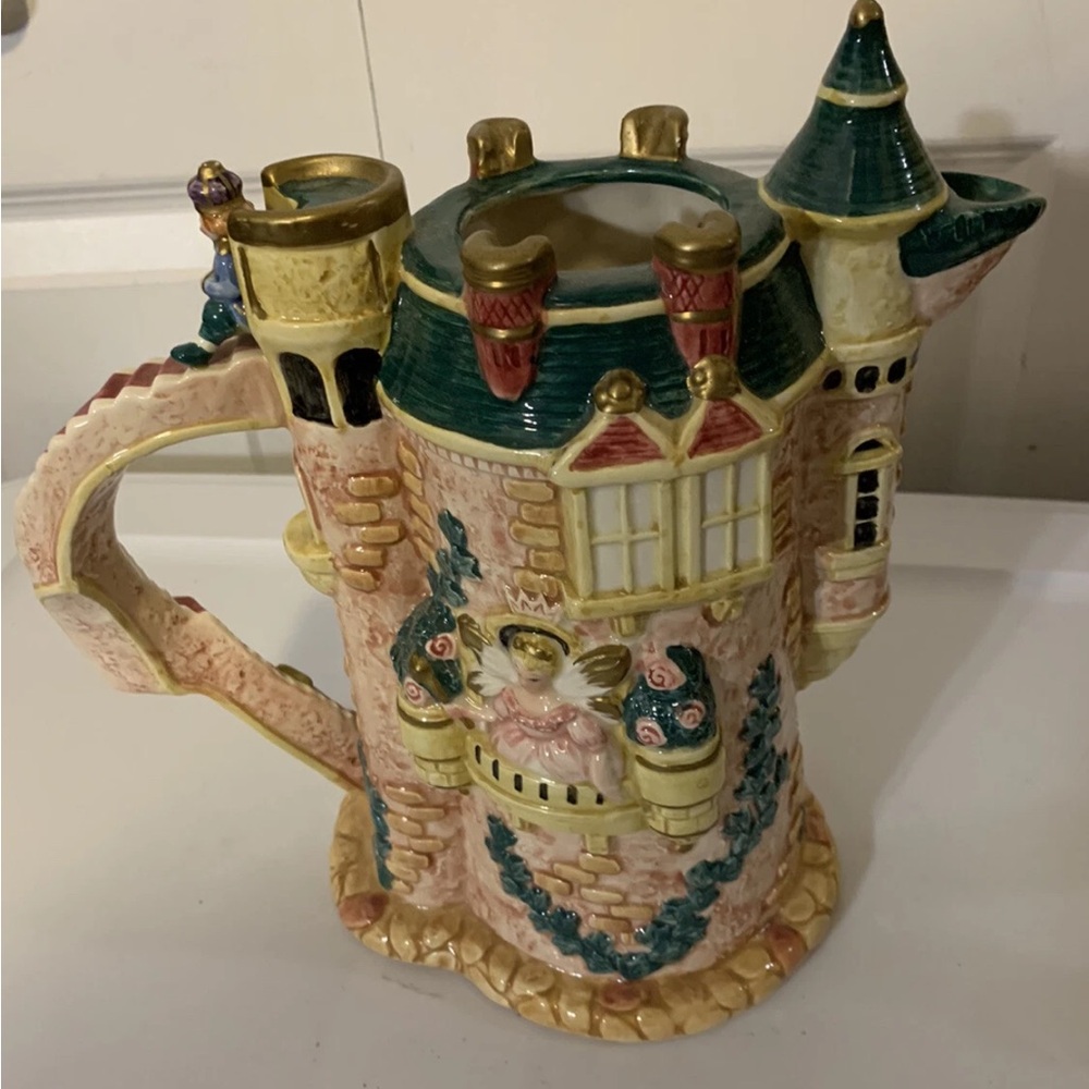 Vtg Fitz and Floyd Cinderella Castle Pitcher Teapot Retired 1995 made Sri‎ Lanka